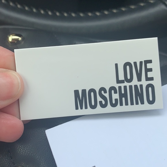 Love Moschino Crossbody Camera Bag Black Gold Stud - Picture 10 of 12